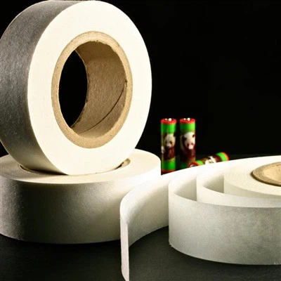 Papirseparator for batteri